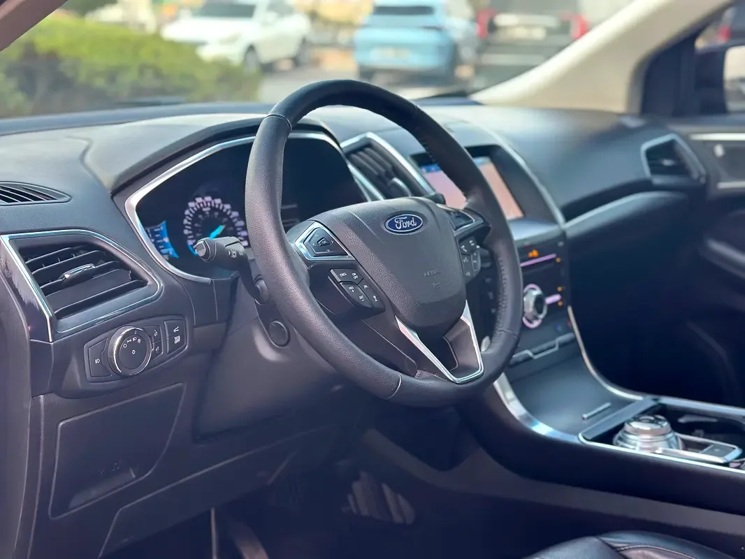 Ford Edge 2.0 AT (245 hp) - 20