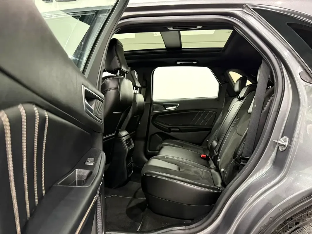 Ford Edge 2.7 AT 4WD (335 حصان) - 17