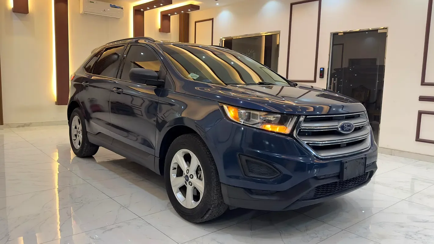Ford Edge 3.5 AT (280 حصان) - 3