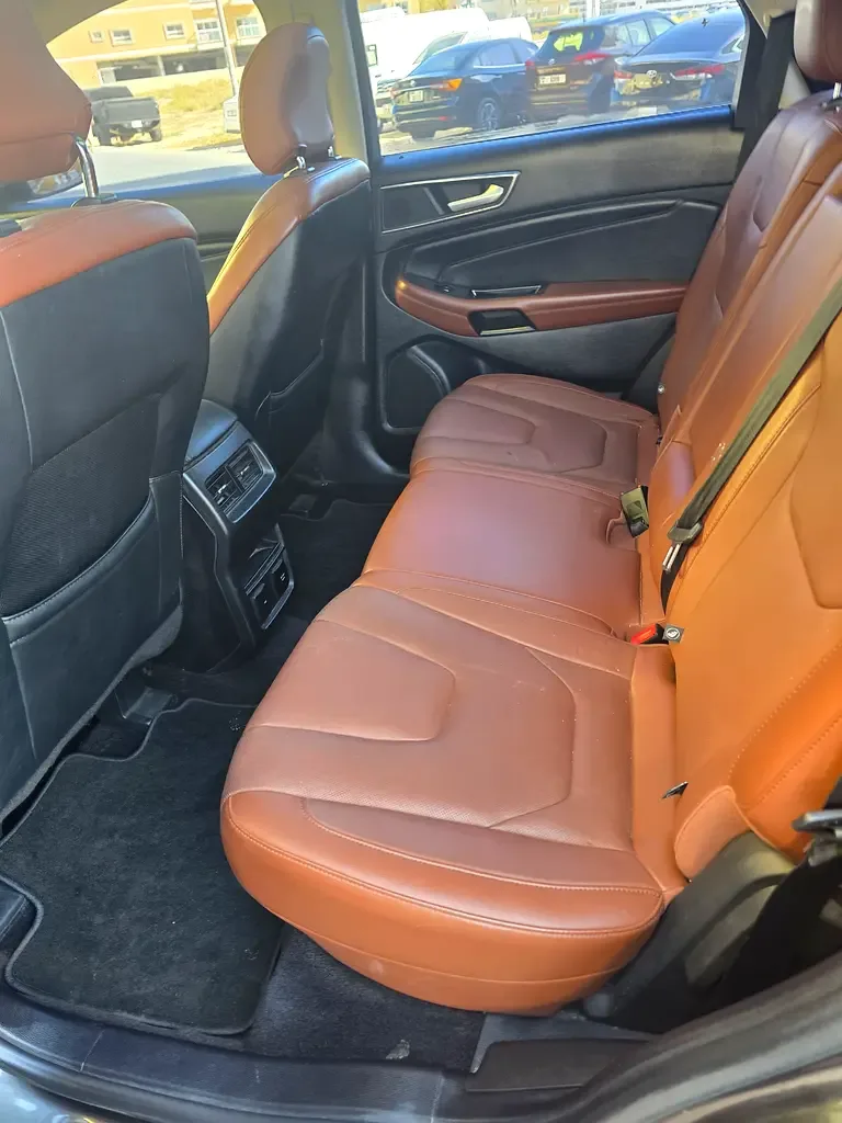 Ford Edge 3.5 AT (280 حصان) - 17