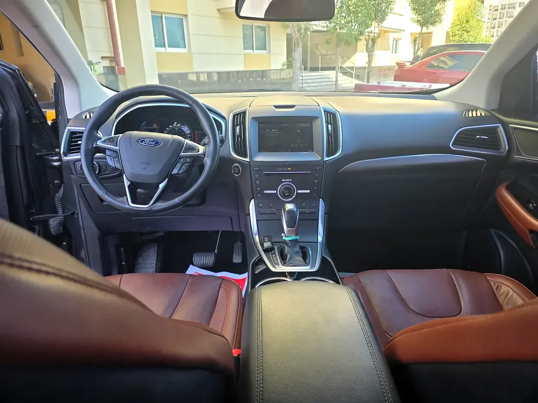 Ford Edge 3.5 AT (280 حصان) - 20