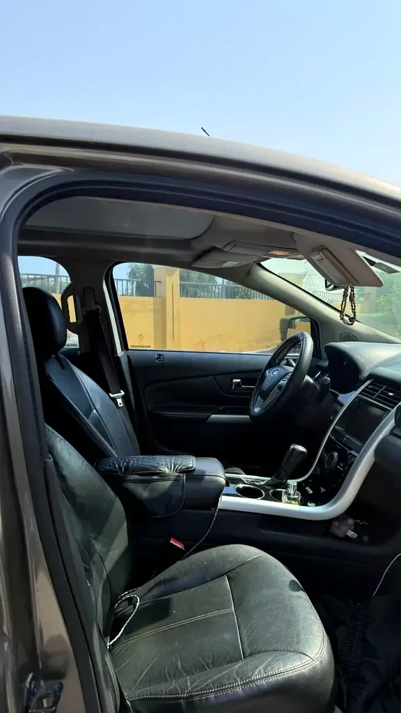 Ford Edge 3.5 AT AWD (288 حصان) - 3