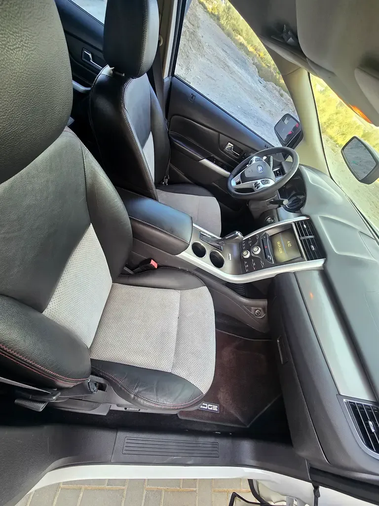 Ford Edge 3.5 AT AWD (288 حصان) - 12