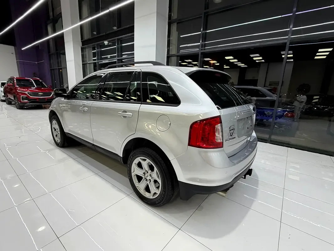 Ford Edge 3.5 AT AWD (288 hp) - 6
