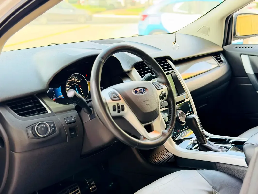 Ford Edge 3.5 AT AWD (288 حصان) - 9