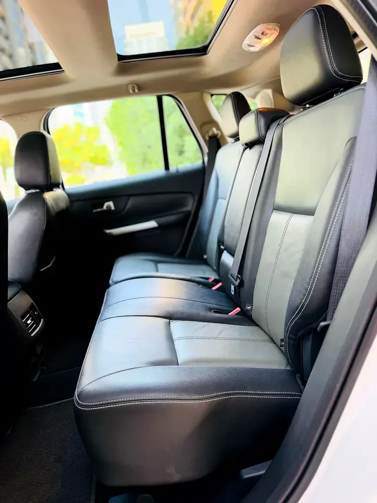 Ford Edge 3.5 AT AWD (288 حصان) - 12