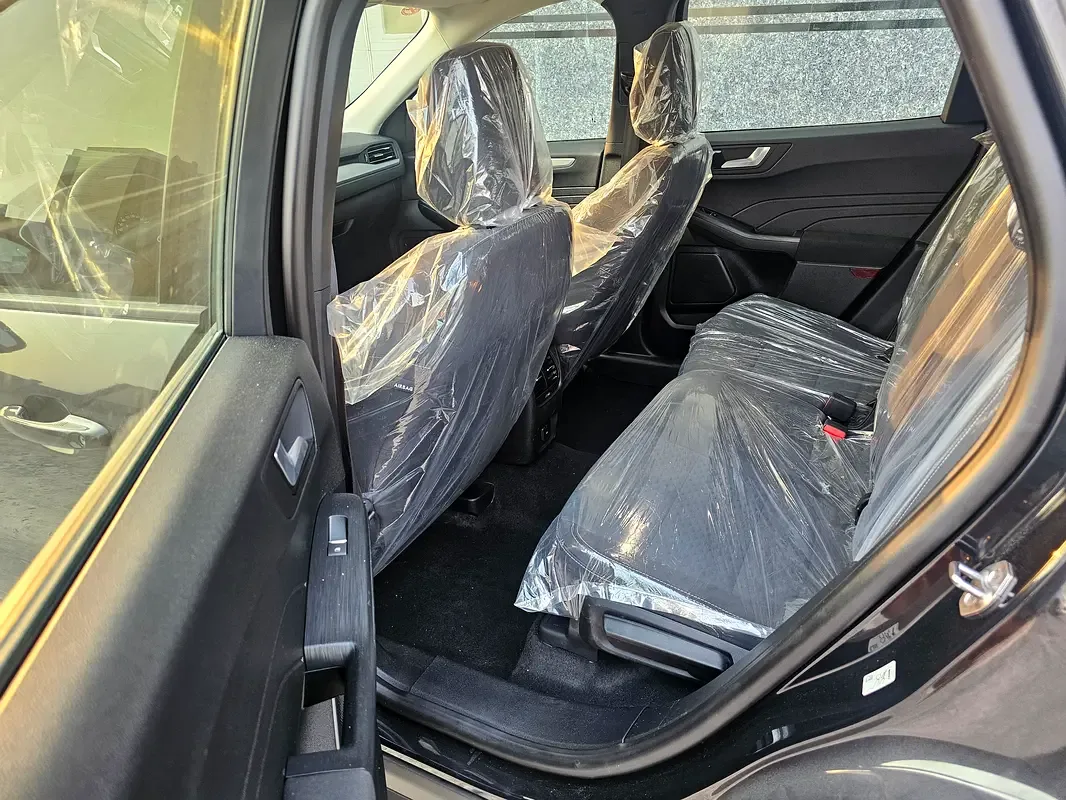Ford Escape 1.5 AT (180 حصان) - 8