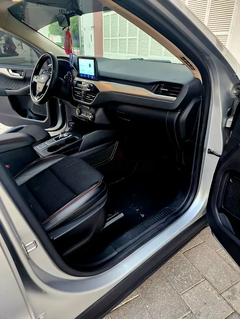 Ford Escape 1.5 AT (180 hp) - 6