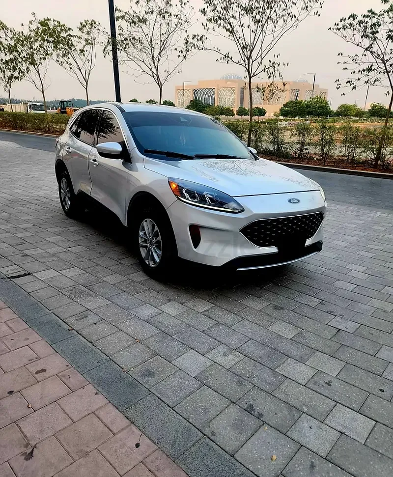 Ford Escape 1.5 AT (180 hp) - 12