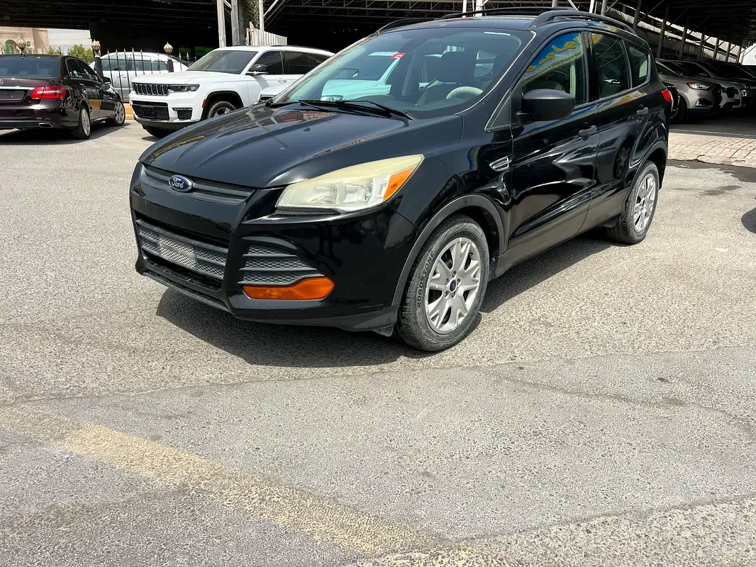 Ford Escape 1.6 AT (180 حصان) - 2