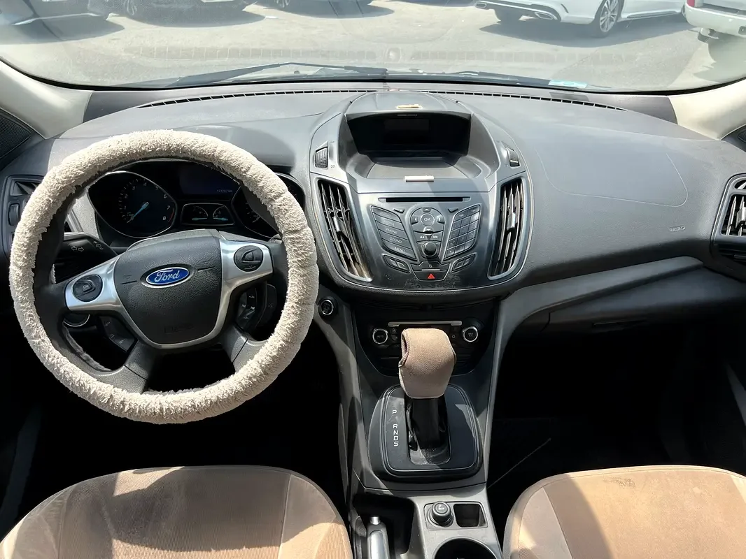 Ford Escape 1.6 AT (180 حصان) - 7