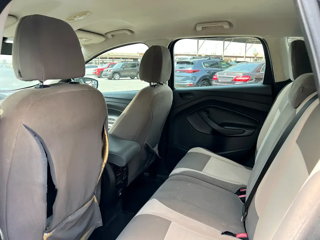Ford Escape 1.6 AT (180 حصان) - 11
