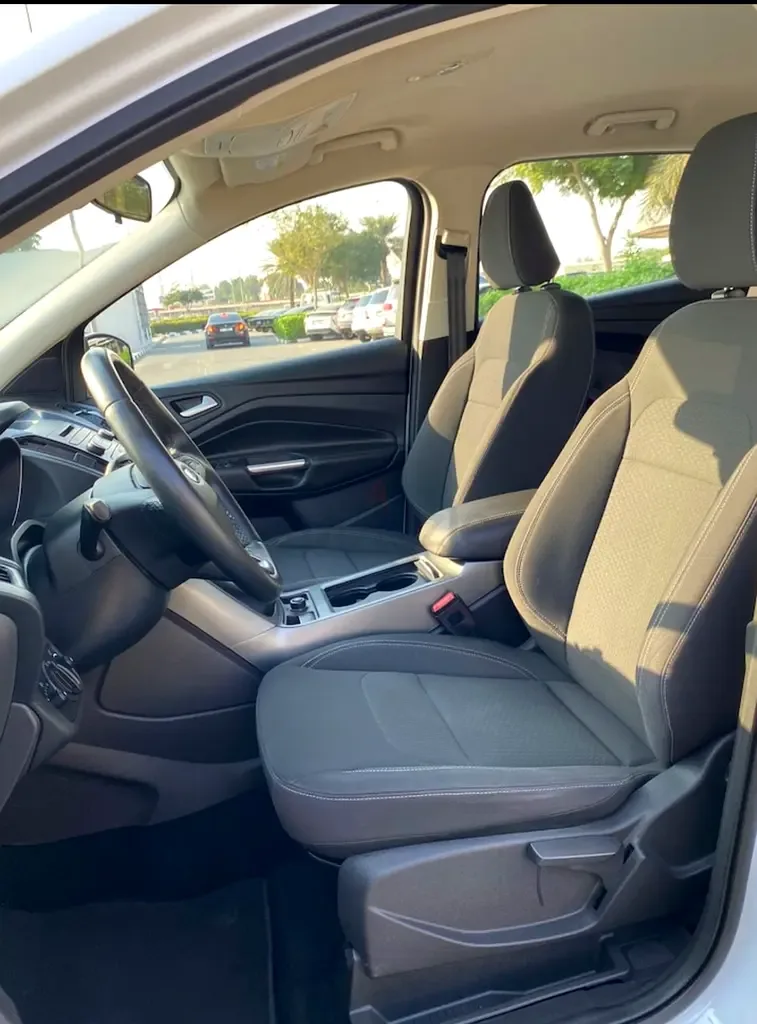 Ford Escape 1.6 AT (180 hp) - 11