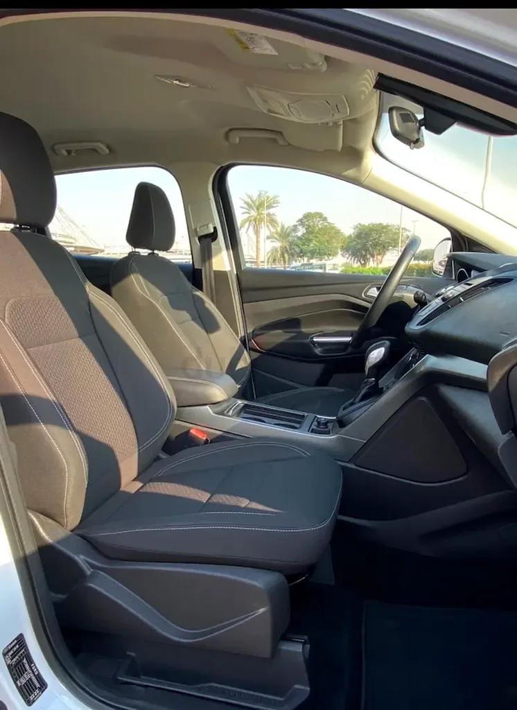Ford Escape 1.6 AT (180 hp) - 12