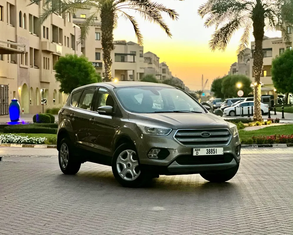 Ford Escape 2.0 AT (248 hp)