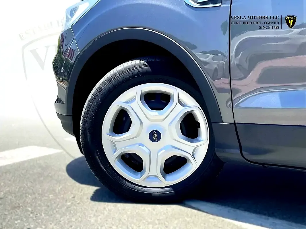 Ford Escape 2.0 AT (248 hp) - 6