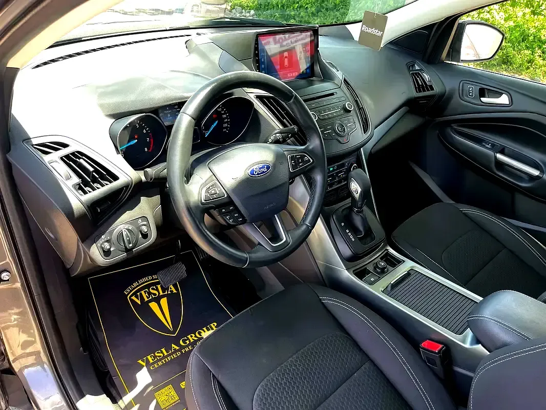 Ford Escape 2.0 AT (248 hp) - 11