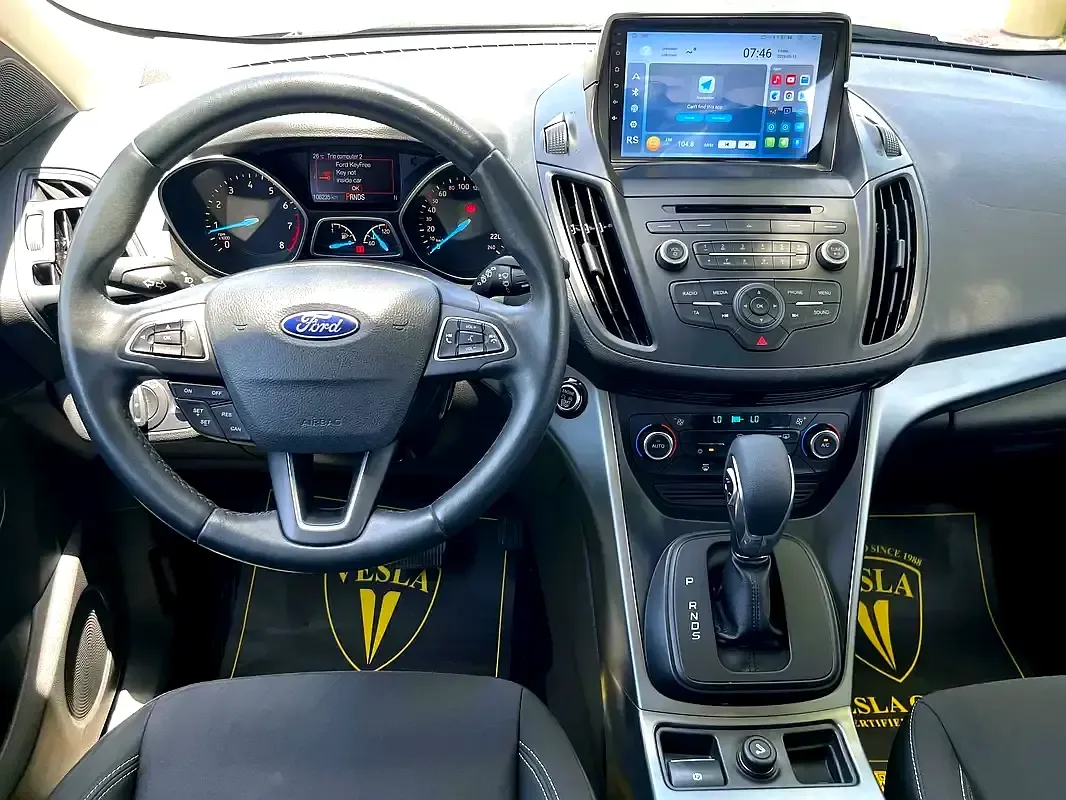 Ford Escape 2.0 AT (248 hp) - 12