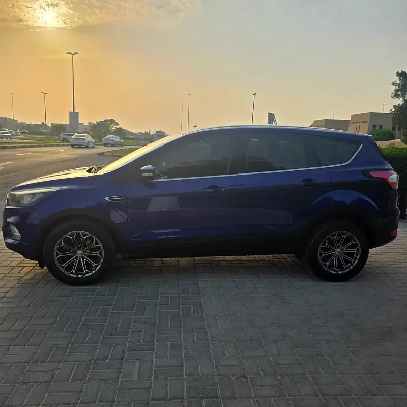 Ford Escape 2.5 AT (168 حصان) - 5