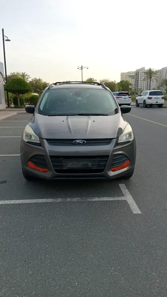Ford Escape 2.5 AT (168 hp)