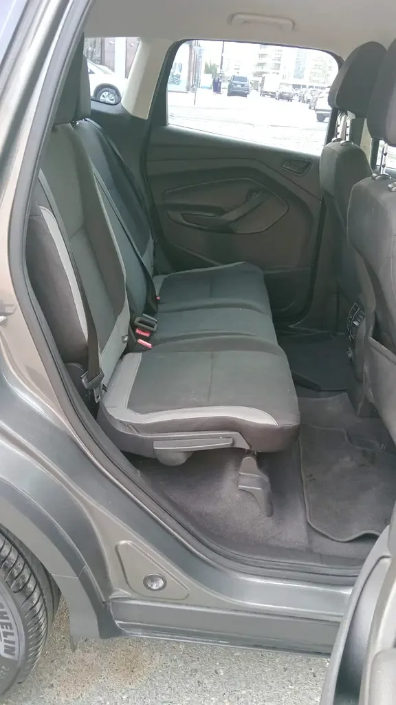 Ford Escape 2.5 AT (168 حصان) - 13