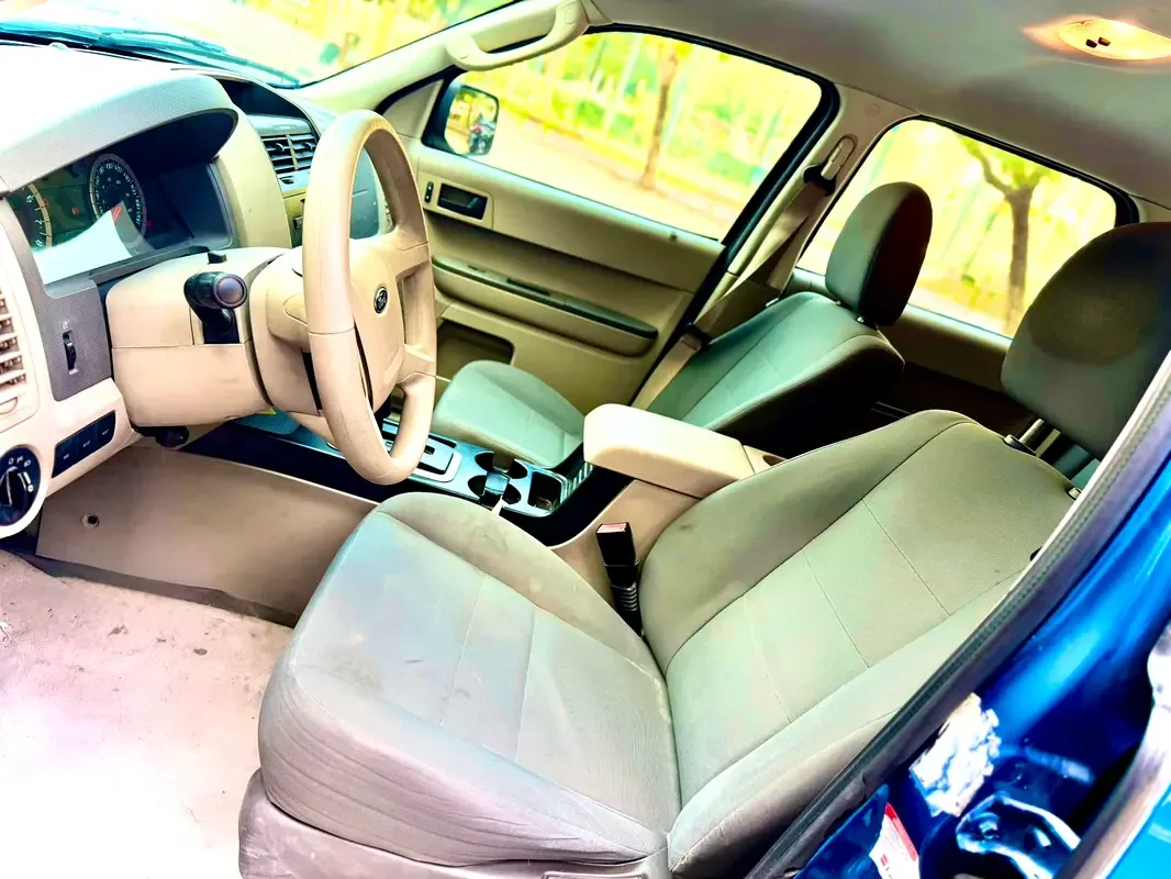 Ford Escape 2.5 AT (168 حصان) - 11