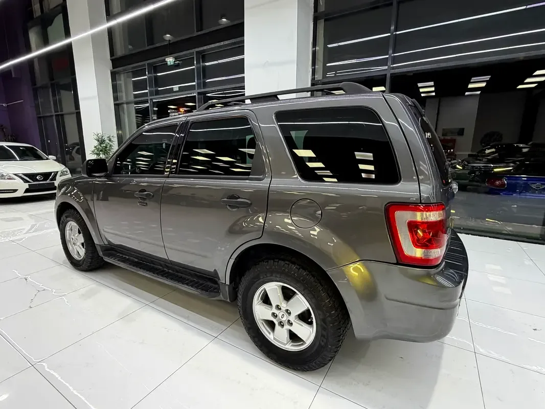 Ford Escape 2.5 AT (168 حصان) - 5
