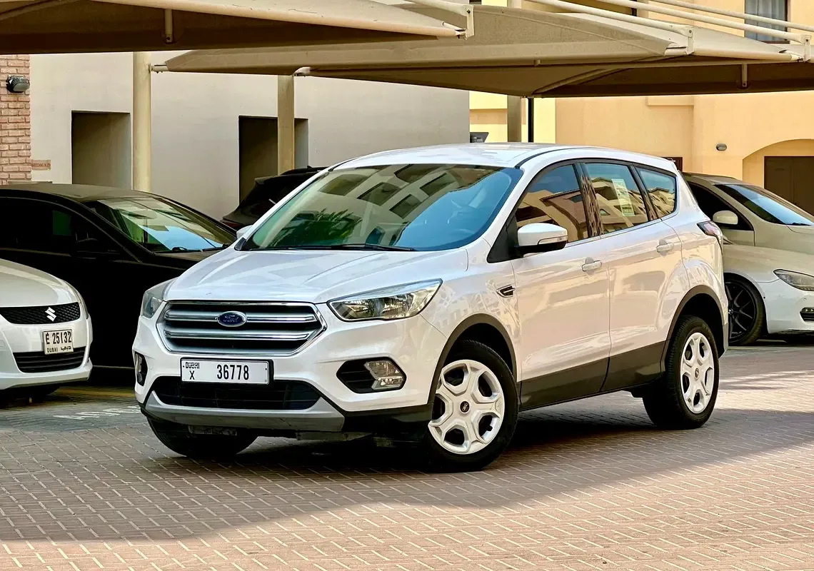 Ford Escape 2.5 CVT (198 hp)