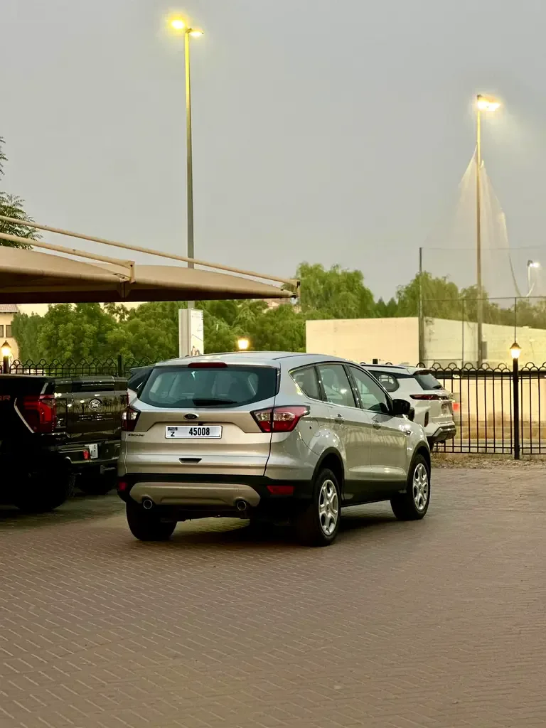 Ford Escape 2.5 CVT (209 حصان) - 4