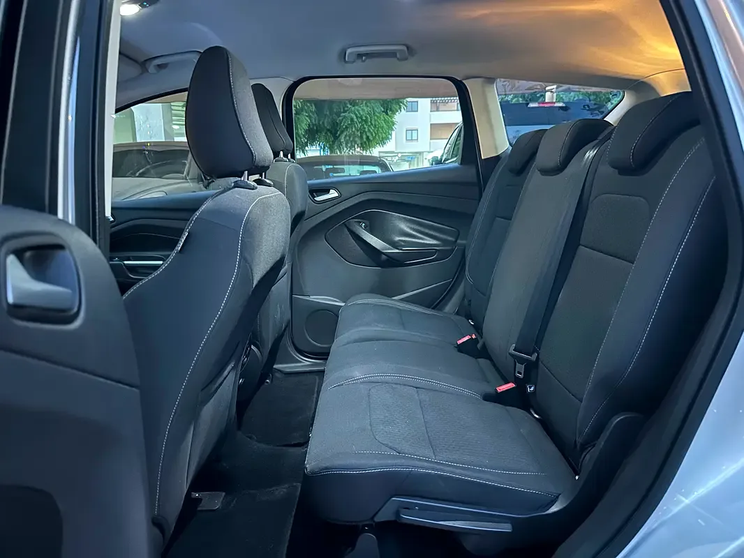 Ford Escape 2.5 CVT (209 حصان) - 7