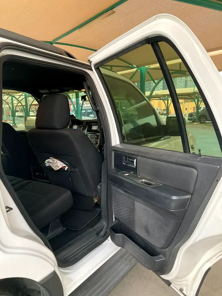 Ford Expedition 3.5 AT (370 hp) - 2