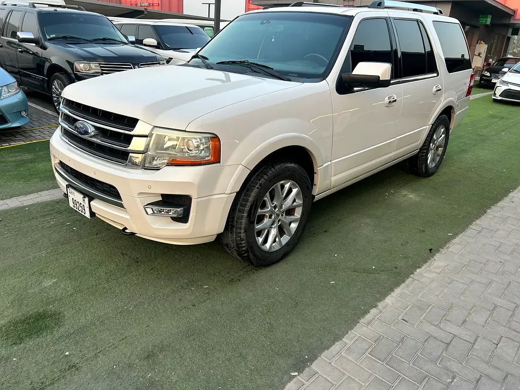 Ford Expedition 3.5 AT (370 hp)