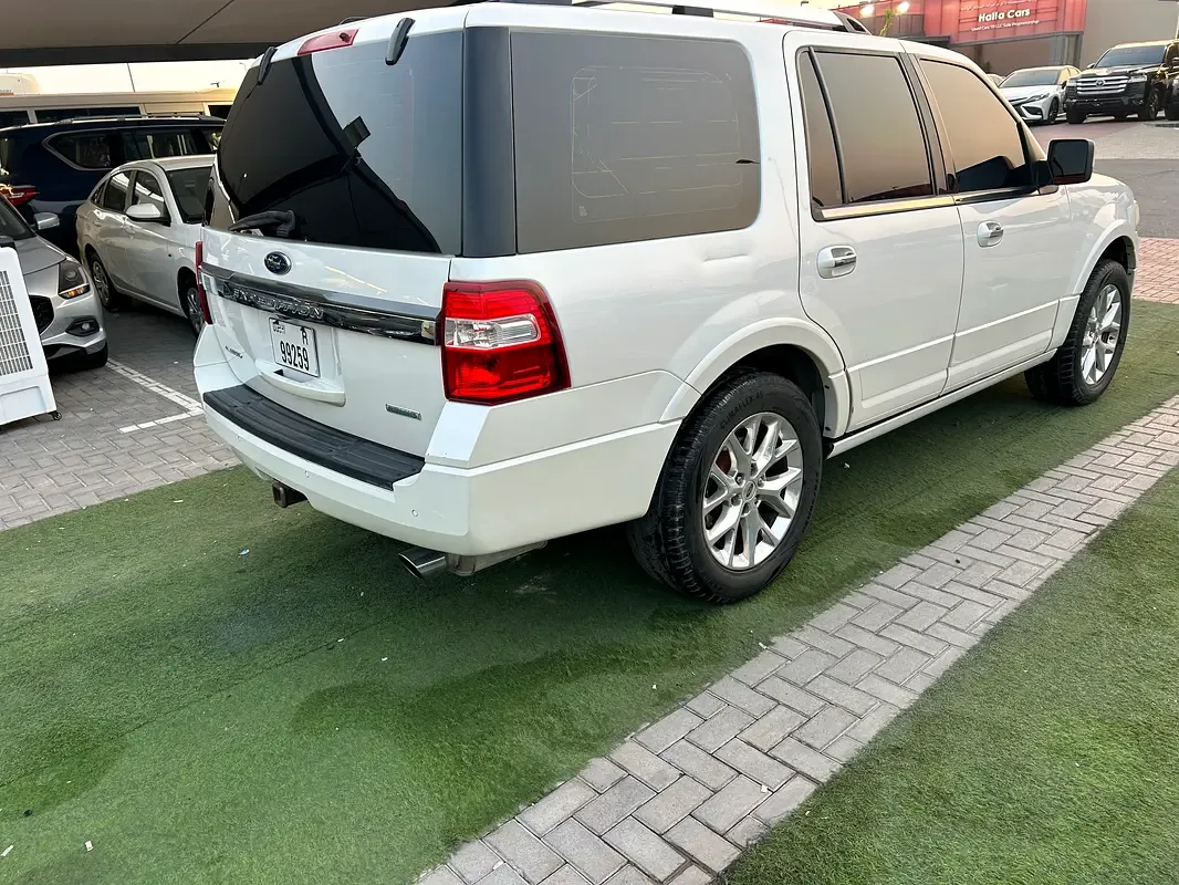 Ford Expedition 3.5 AT (370 hp) - 3