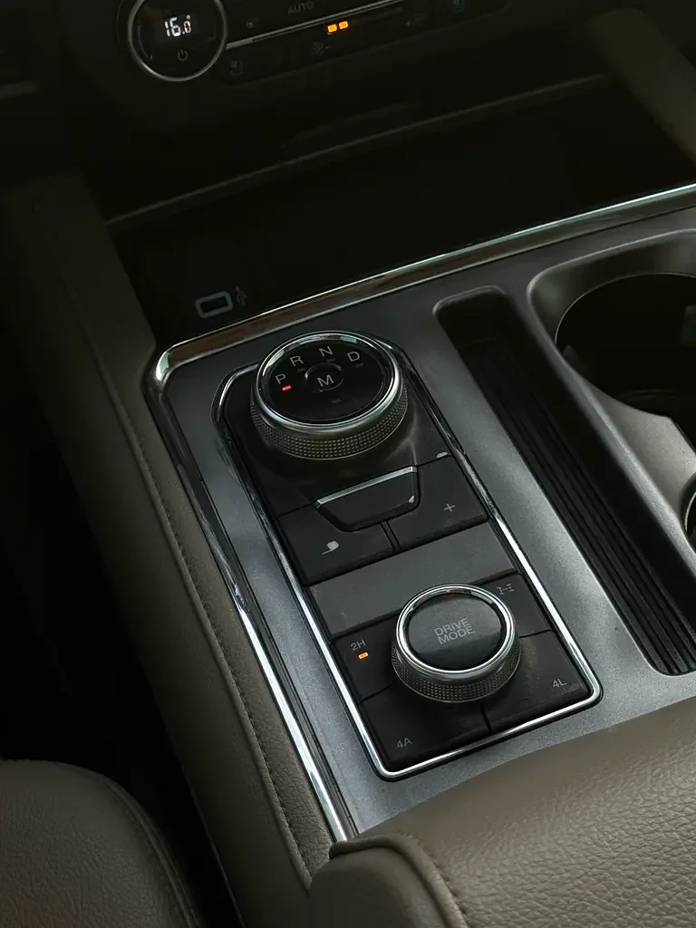 Ford Expedition 3.5 AT (380 hp) - 8