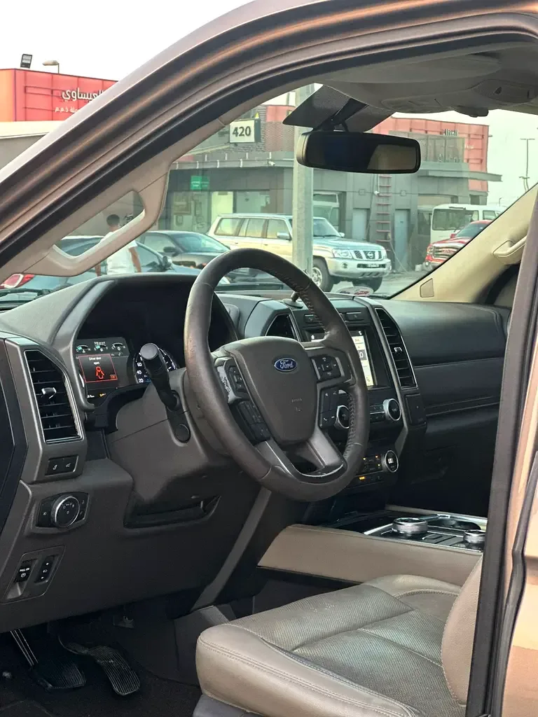 Ford Expedition 3.5 AT (405 hp) - 9