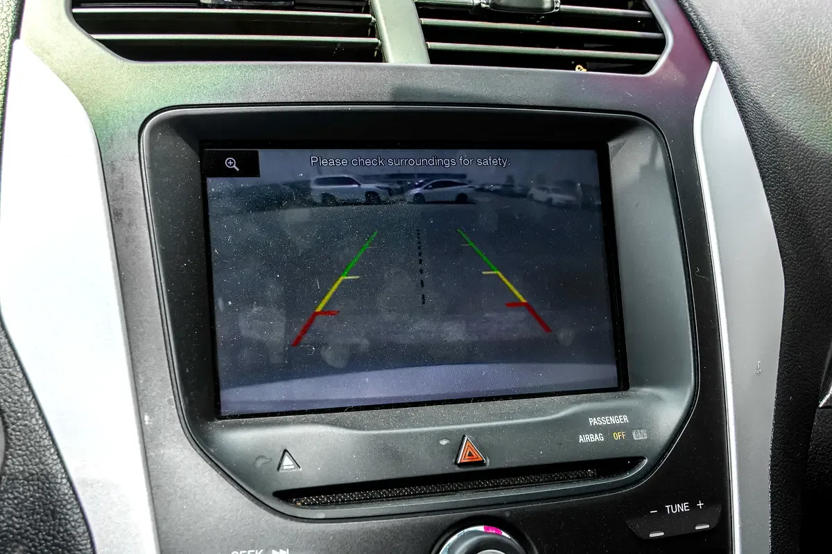 Ford Explorer 2.0 EcoBoost AT (240 حصان) - 9