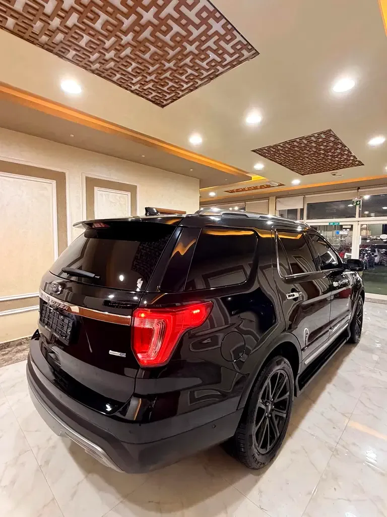 Ford Explorer 2.3 AT (284 حصان) - 11