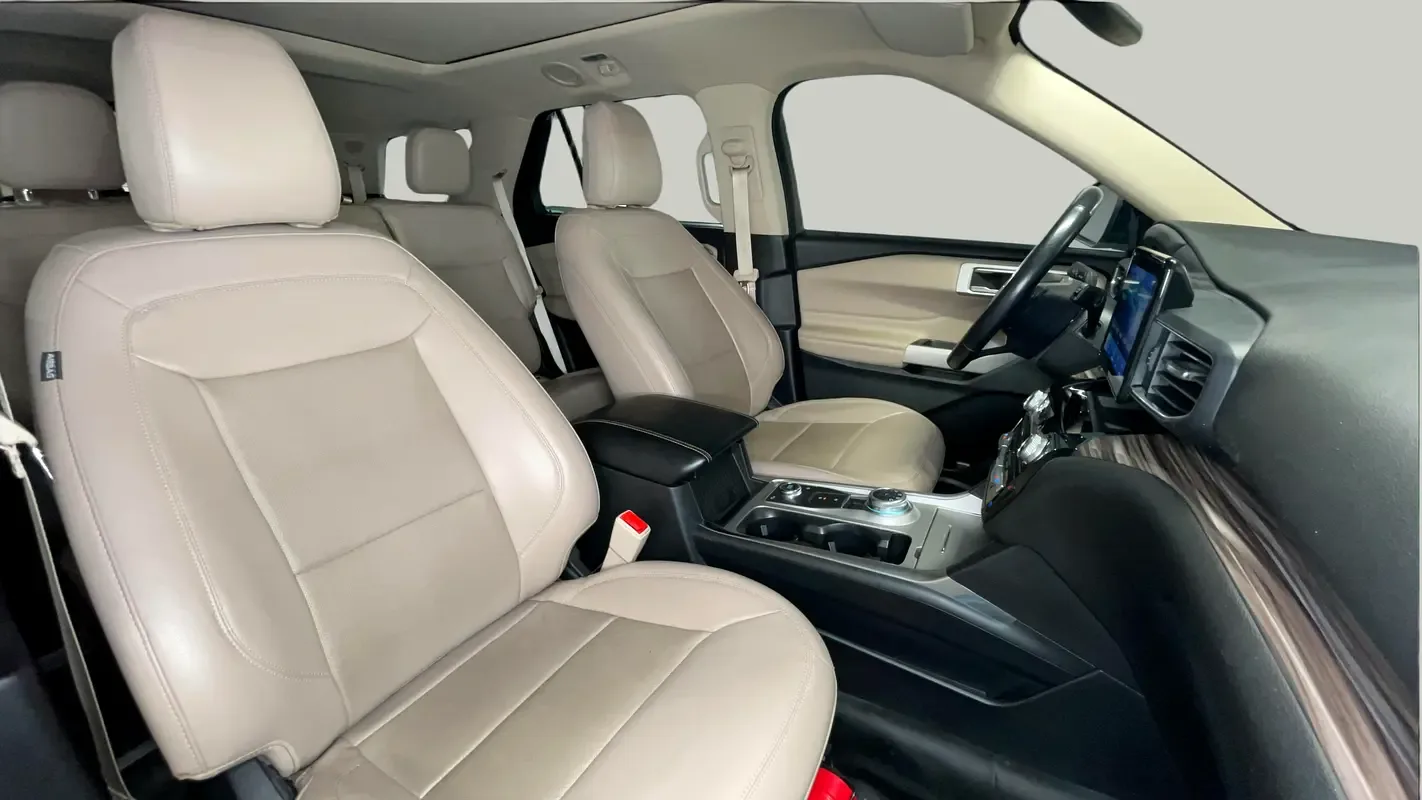 Ford Explorer 2.3 AT AWD (300 حصان) - 6