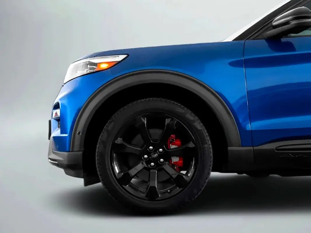 Ford Explorer 3.0 AT (400 حصان) - 6