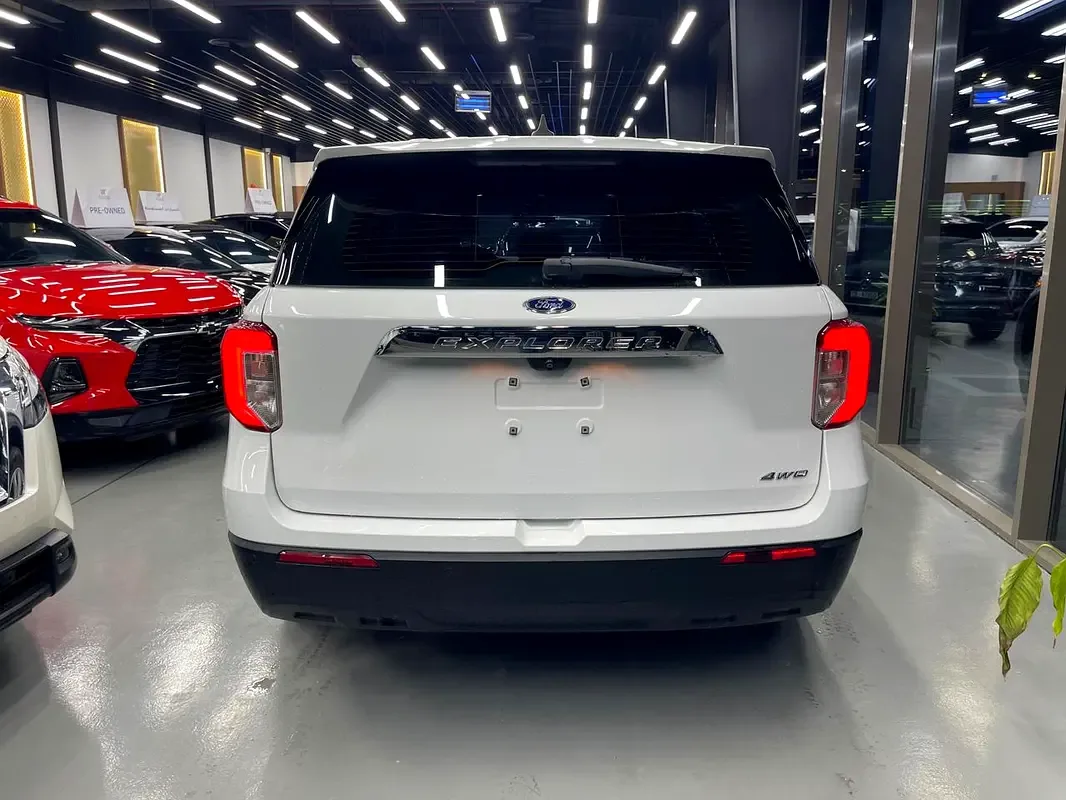 Ford Explorer 3.0 AT (400 hp) - 2