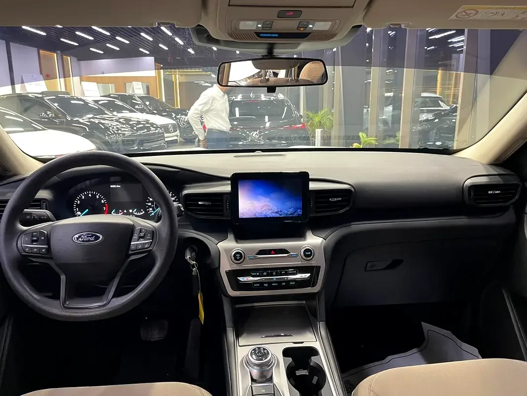 Ford Explorer 3.0 AT (400 hp) - 7
