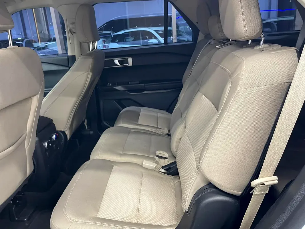 Ford Explorer 3.0 AT (400 hp) - 6