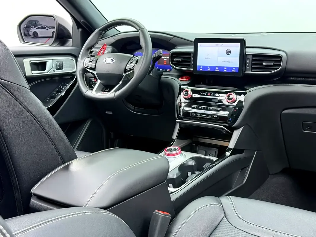 Ford Explorer 3.3 AT (285 hp) - 11