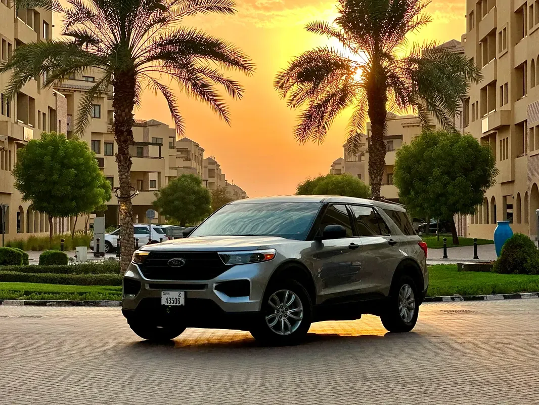 Ford Explorer 3.3 AT (285 حصان) - 2