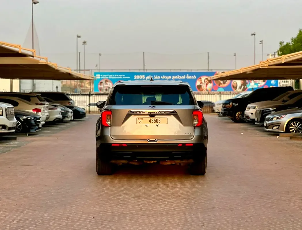 Ford Explorer 3.3 AT (285 حصان) - 4