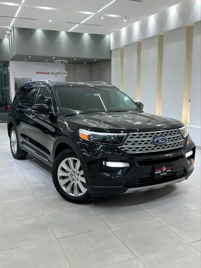 Ford Explorer 3.3 AT (318 حصان) - 2
