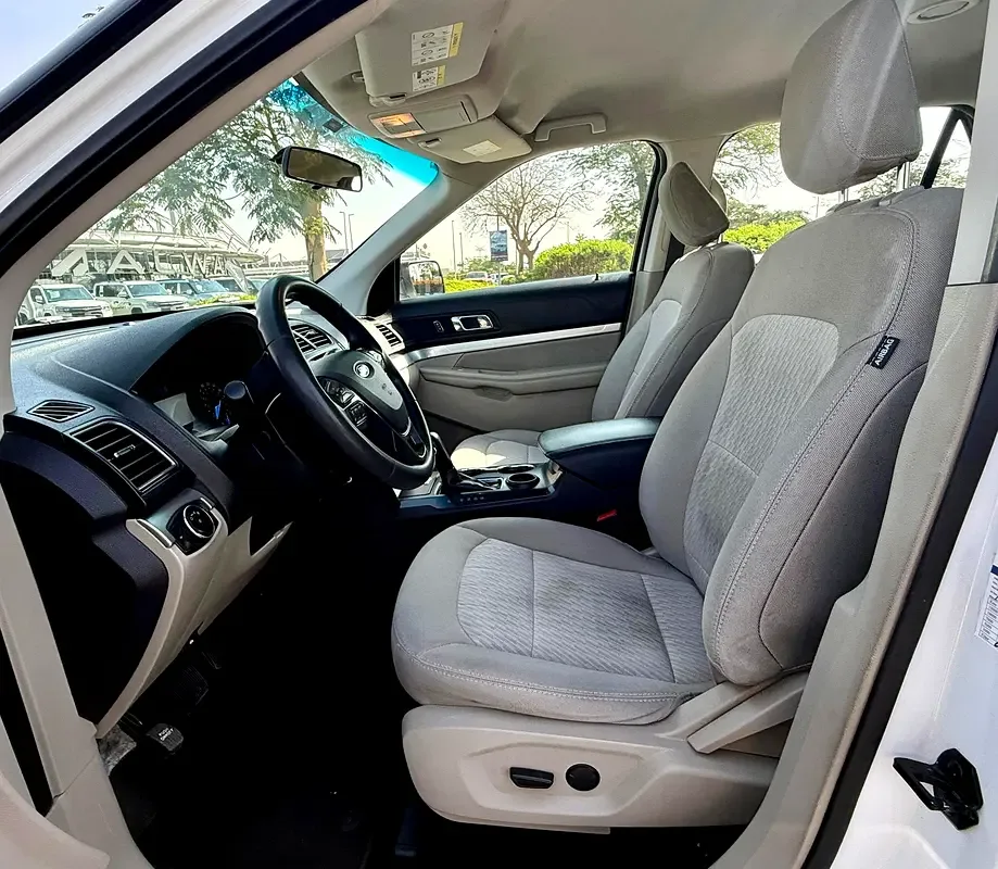 Ford Explorer 3.5 AT (294 حصان) - 11