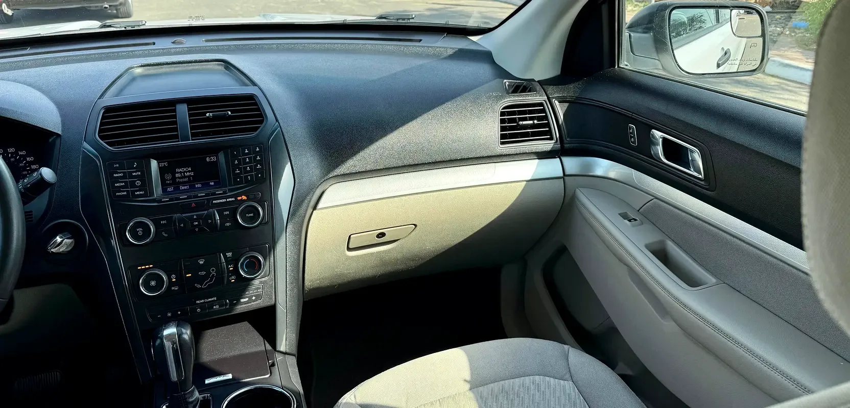 Ford Explorer 3.5 AT (294 حصان) - 16
