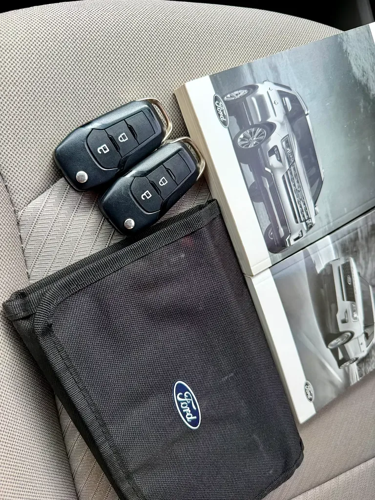 Ford Explorer 3.5 AT (294 حصان) - 9