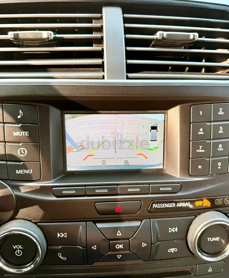 Ford Explorer 3.5 AT (294 حصان) - 10